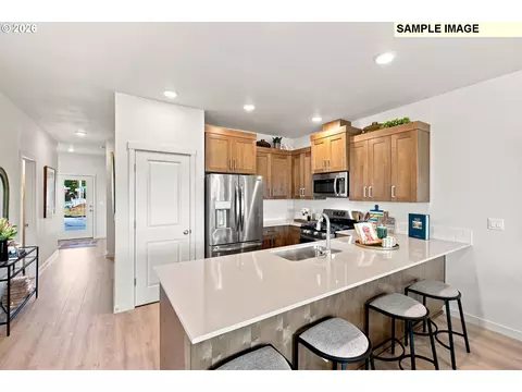 Kitchen - 5868 SE 12th Ter, Gresham, OR 97080 photo 1 of 3