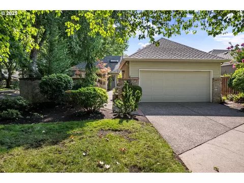 7208 SW Lake Ct, Wilsonville, OR 97070
