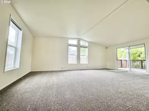 962 Rainbow Dr, Springfield, OR 97477 photo 31