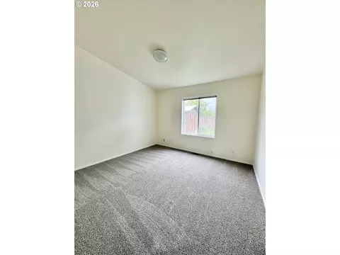 962 Rainbow Dr, Springfield, OR 97477 photo 24