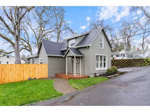 780 Union Ave, Gladstone, OR 97027
