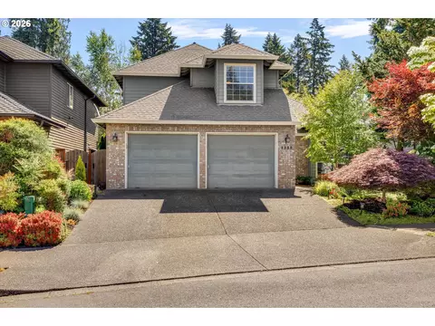2355 Ostman Rd, West Linn, OR 97068