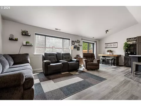 Living - 963 Marquet Way, Eugene, OR 97401 photo 1 of 4