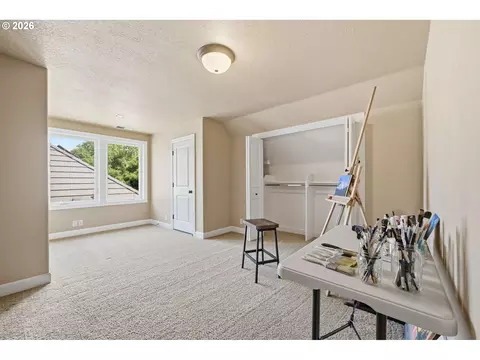Bedroom - 2230 Turnberry Ct, Eugene, OR 97401 photo 4 of 4