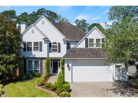4896 Hastings Dr, Lake Oswego, OR 97035