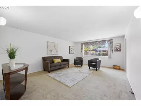 Living - 4700 Thunderbird St, Eugene, OR 97404 photo 1 of 5