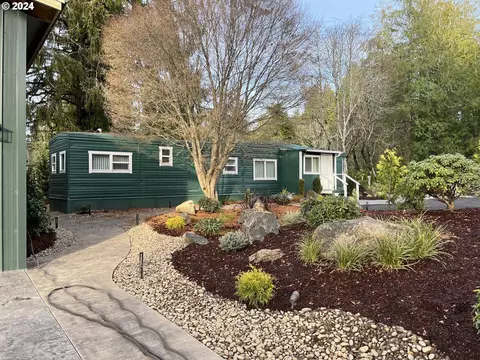 85313 Glenada Rd, Florence, OR 97439 photo 10