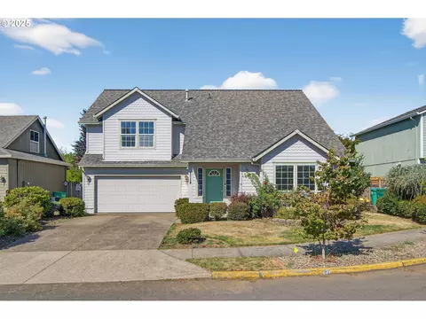 14997 SE Gilesford St, Clackamas, OR 97015