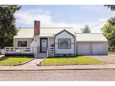 650 Cedar St, Elgin, OR 97827