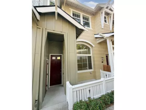 8329 SW 24th Ave, Portland, OR 97219