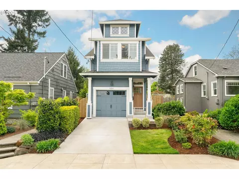 3820 NE Roselawn St, Portland, OR 97211