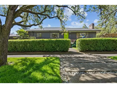 1650 N Church St, Portland, OR 97217