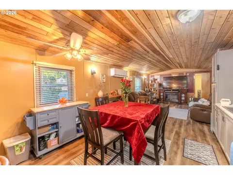 4900 Royal Ave #32, Eugene, OR 97402 photo 11