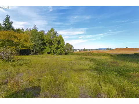 5400 SE Chase Rd, Gresham, OR 97080 photo 4