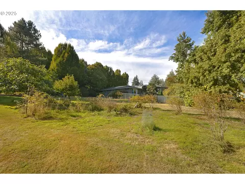 5400 SE Chase Rd, Gresham, OR 97080 photo 3