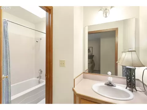5400 SE Chase Rd, Gresham, OR 97080 photo 28