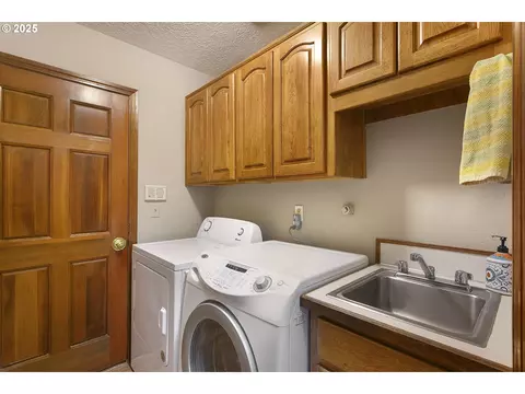 5400 SE Chase Rd, Gresham, OR 97080 photo 17