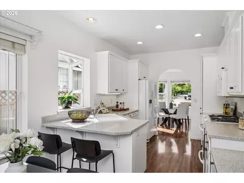 Kitchen - 3461 Merryvale Rd, Eugene, OR 97404 photo 1 of 3