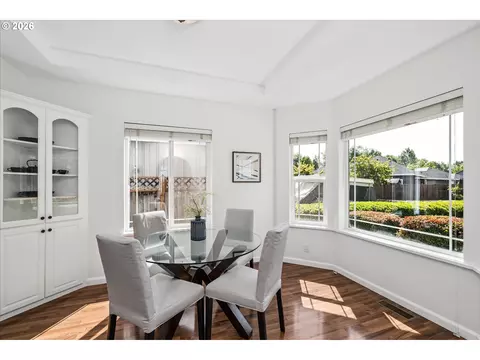 Dining - 3461 Merryvale Rd, Eugene, OR 97404 photo 2 of 3
