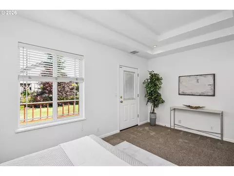 Bedroom - 3461 Merryvale Rd, Eugene, OR 97404 photo 3 of 6