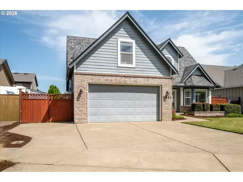 Exterior - 3461 Merryvale Rd, Eugene, OR 97404 photo 2 of 10
