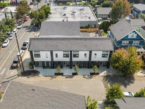 4992 NE 26th Ave #3, Portland, OR 97211