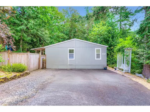 8750 SE 155th Ave #27, Happy Valley, OR 97086