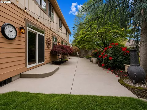 Exterior - 19913 SE 8th Way, Camas, WA 98607 photo 7 of 9
