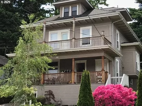 2314 SE Pine St, Portland, OR 97214
