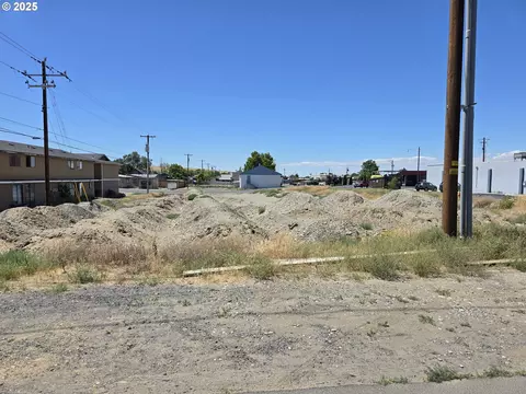 000 7th St, Umatilla, OR 97882 photo 8