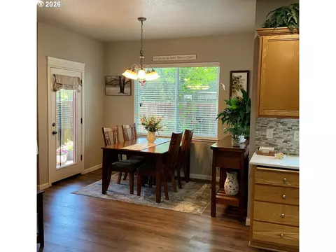 Dining - 5564 Lancelot Way, Eugene, OR 97402 photo 1 of 1