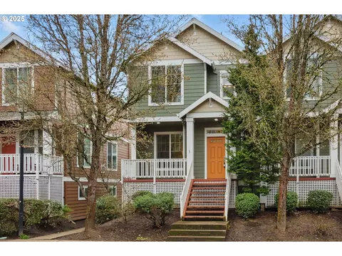1174 SW 162nd Ave, Beaverton, OR 97006