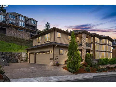 4018 NW Riggs Dr, Portland, OR 97229