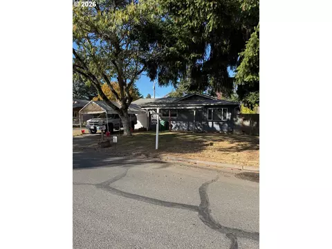 10947 SE Schiller St, Portland, OR 97266