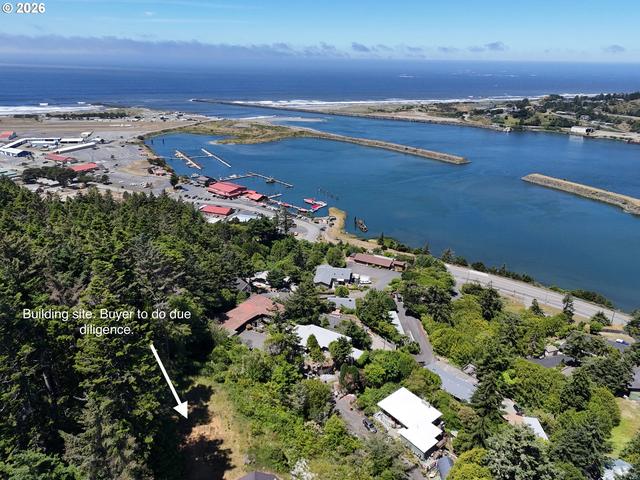 Rogue View Ln, Gold Beach, OR 97444