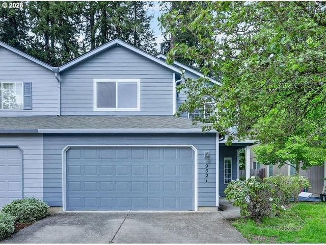 9521 NE Tenny Creek Dr, Vancouver, WA 98665