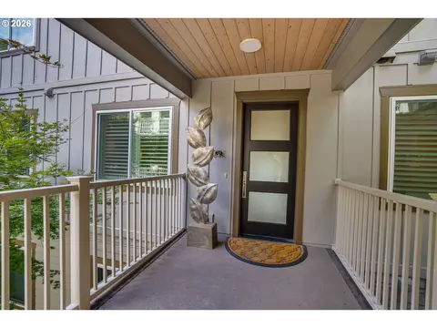 5615 SE Scenic Ln, Vancouver, WA 98661