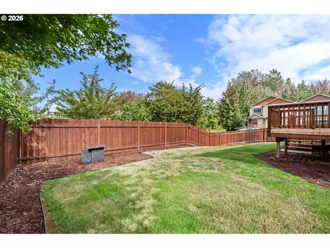 Exterior - 2037 SE Centurion Way, Gresham, OR 97080 photo 5 of 5