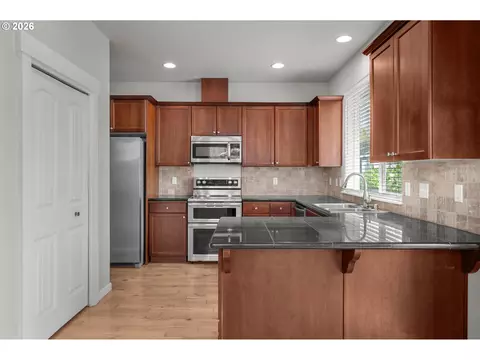 Kitchen - 2037 SE Centurion Way, Gresham, OR 97080 photo 1 of 3