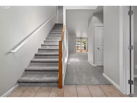 Entry Way - 2037 SE Centurion Way, Gresham, OR 97080 photo 1 of 3
