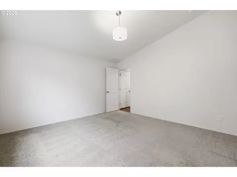 Bedroom - 5320 Squirrel St, Springfield, OR 97478 photo 3 of 6