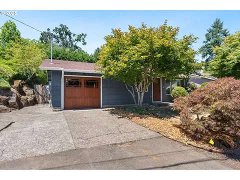 1775 Sunset Ave, West Linn, OR 97068