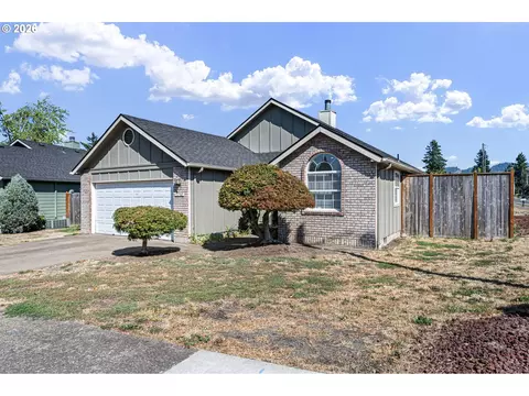 Exterior - 5792 E St, Springfield, OR 97478 photo 2 of 6