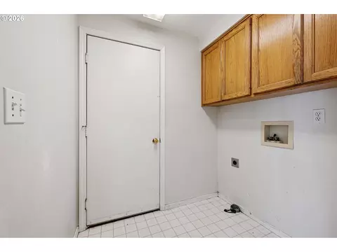 Other - 5792 E St, Springfield, OR 97478 photo 6 of 7