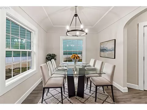 Dining - 802 NW 5th Cir, Camas, WA 98607 photo 1 of 1