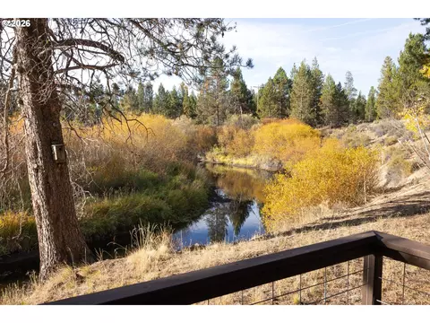 View/Area - 53254 Bridge Dr, La Pine, OR 97739 photo 9 of 15