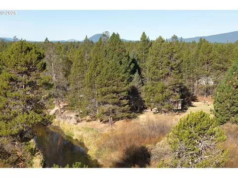 View/Area - 53254 Bridge Dr, La Pine, OR 97739 photo 7 of 15