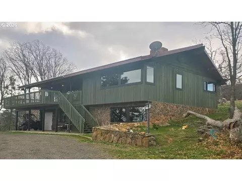 78902 Walters Rd, Maupin, OR 97037