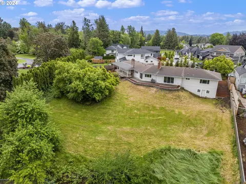 352 NE Lovrien Ave, Gresham, OR 97030 photo 42