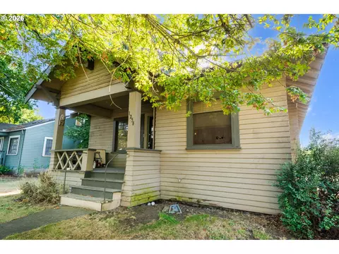 Exterior - 1258 Washington St, Eugene, OR 97401 photo 2 of 5